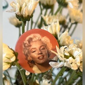 Vintage Style Pin with Iconic Portrait, Marilyn Monroe